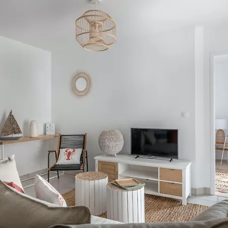 Apartment En Bord De A